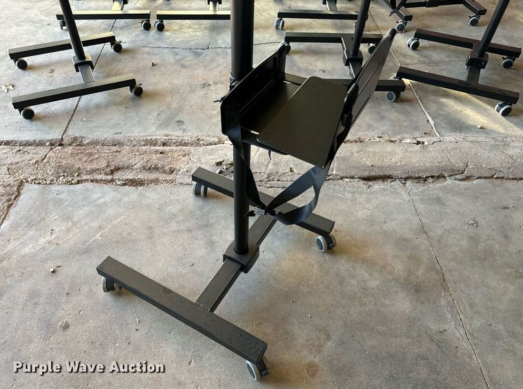 image for item GG9882 (12) computer stands