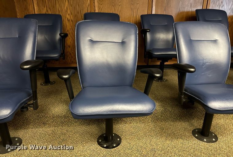 image for item GG9892 Approximately 413 chairs