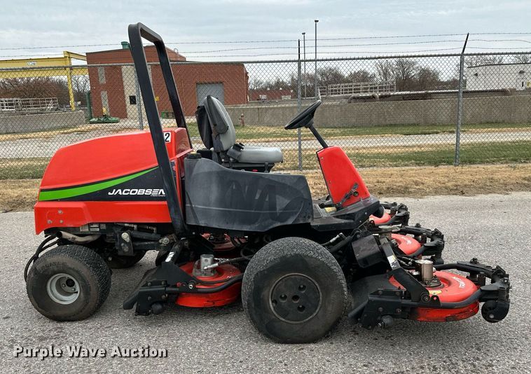 image for item GG9897 Jacobsen AR  lawn mower