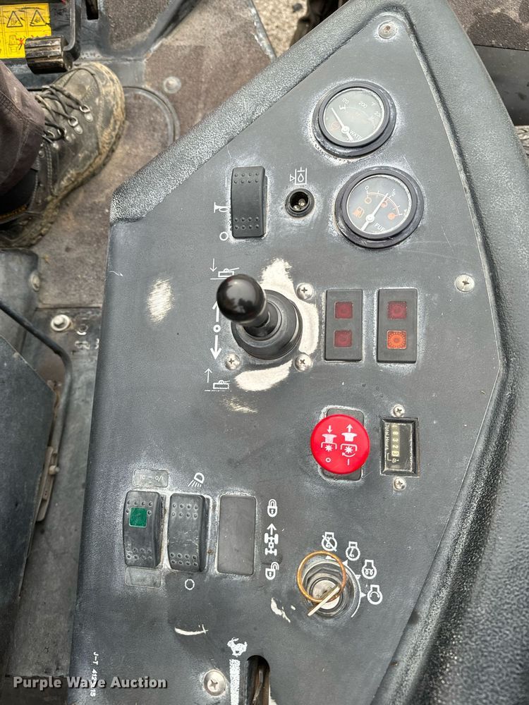 image for item GG9897 Jacobsen AR  lawn mower