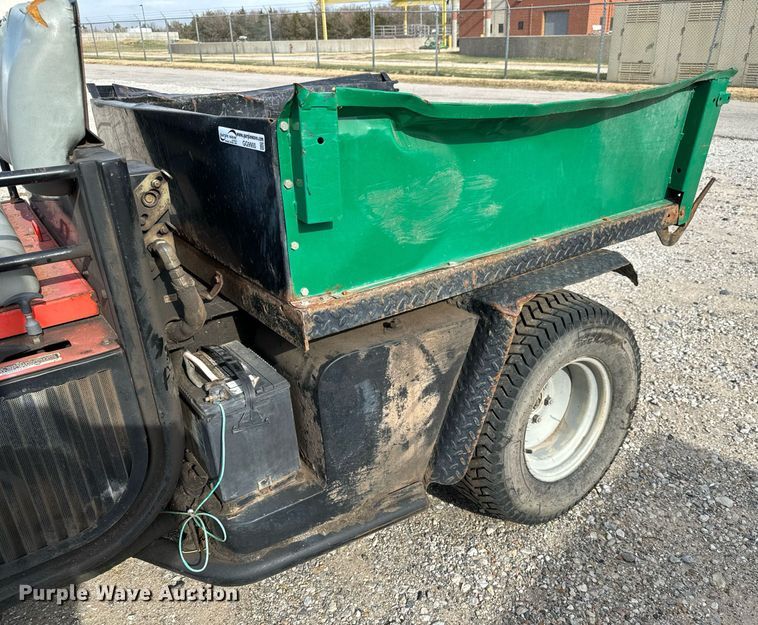 image for item GG9900 2002 Jacobsen Cushman  utility vehicle