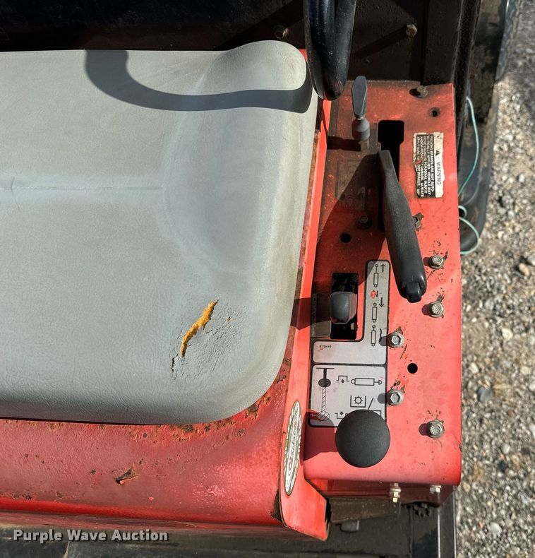 image for item GG9900 2002 Jacobsen Cushman  utility vehicle