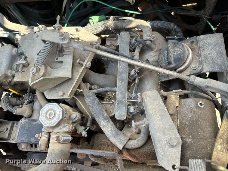 image for item GG9900 2002 Jacobsen Cushman  utility vehicle