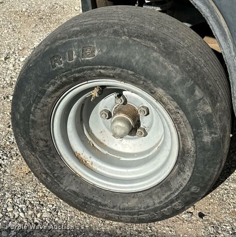 image for item GG9900 2002 Jacobsen Cushman  utility vehicle