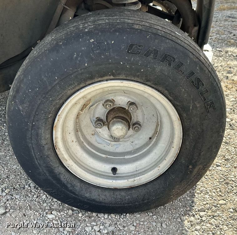 image for item GG9900 2002 Jacobsen Cushman  utility vehicle