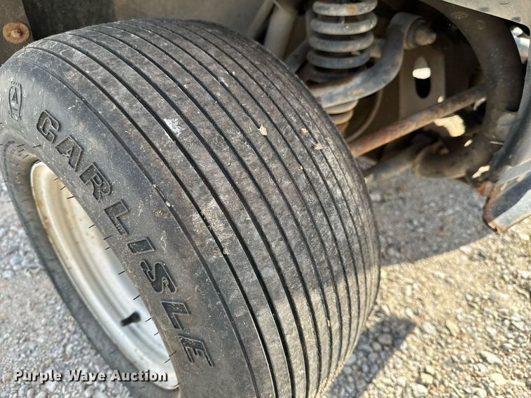 image for item GG9900 2002 Jacobsen Cushman  utility vehicle