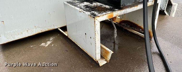 image for item GG9922 Fuel tank