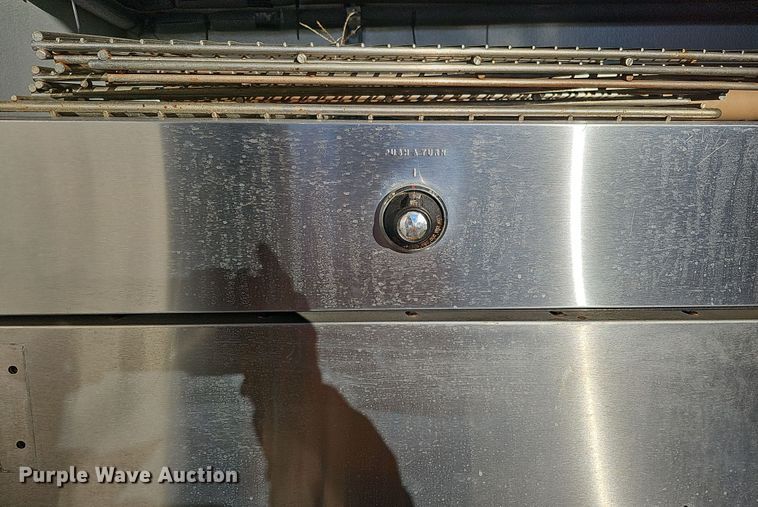 image for item IO9773 (2) Wolf double stack ovens