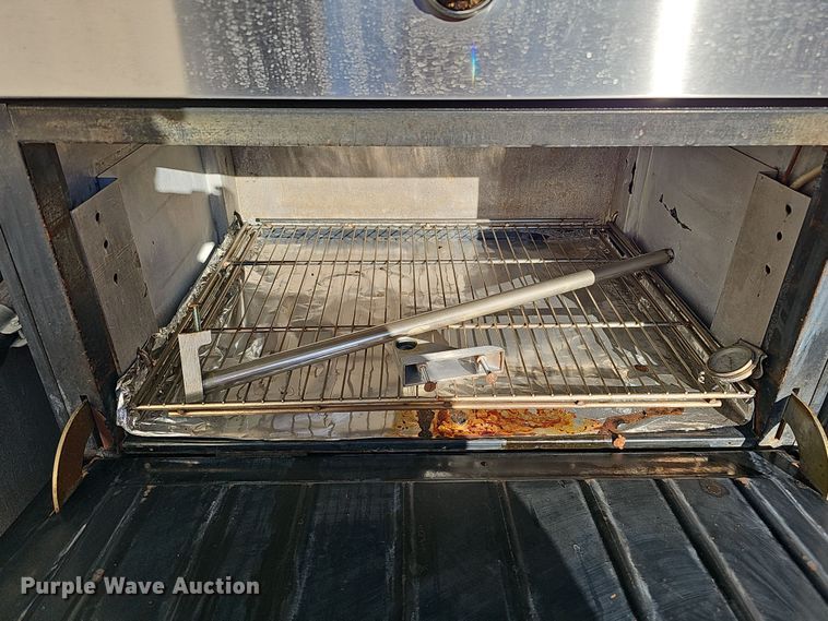 image for item IO9773 (2) Wolf double stack ovens