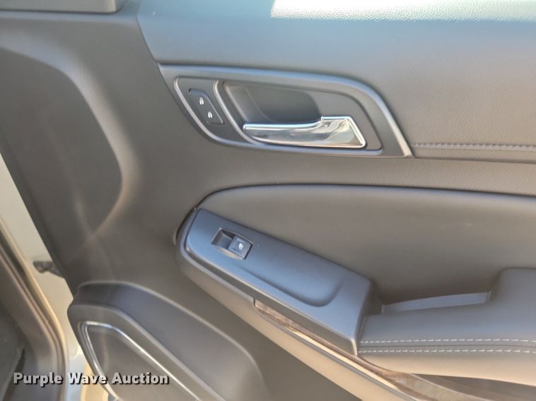 image for item JG9749 2017 Chevrolet Suburban  SUV