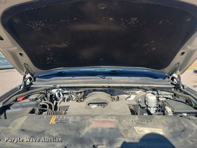 image for item JG9749 2017 Chevrolet Suburban  SUV