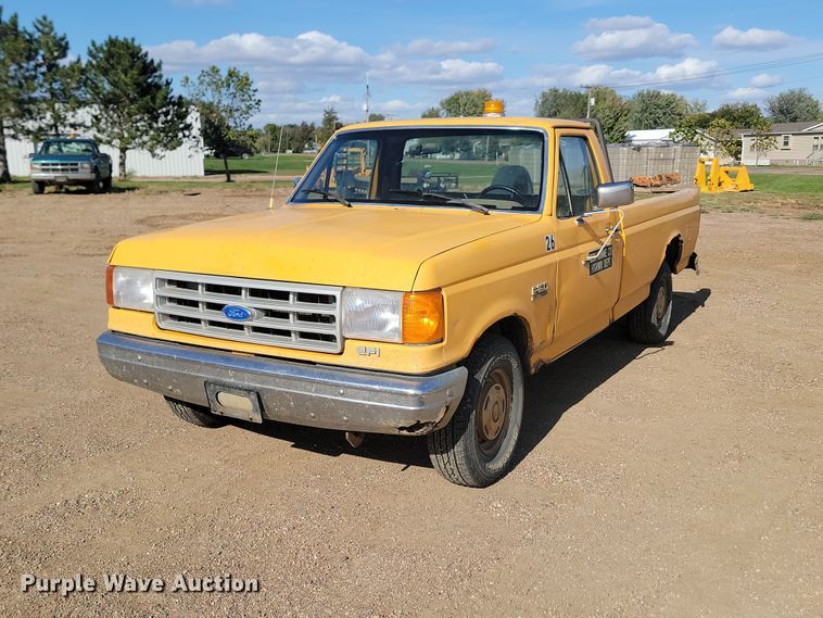 image for item JG9794 1991 Ford F150  pickup truck