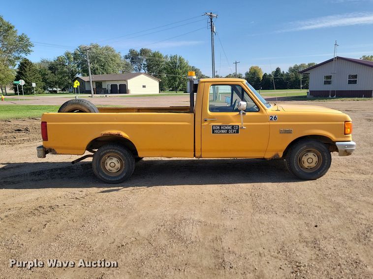 image for item JG9794 1991 Ford F150  pickup truck