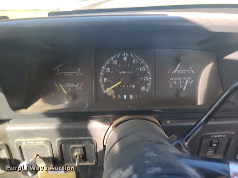 image for item JG9794 1991 Ford F150  pickup truck