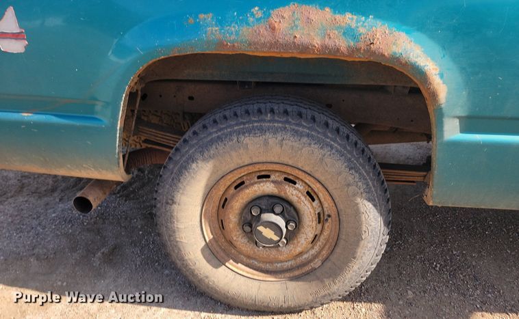 image for item JG9795 1995 Chevrolet K2500  pickup truck