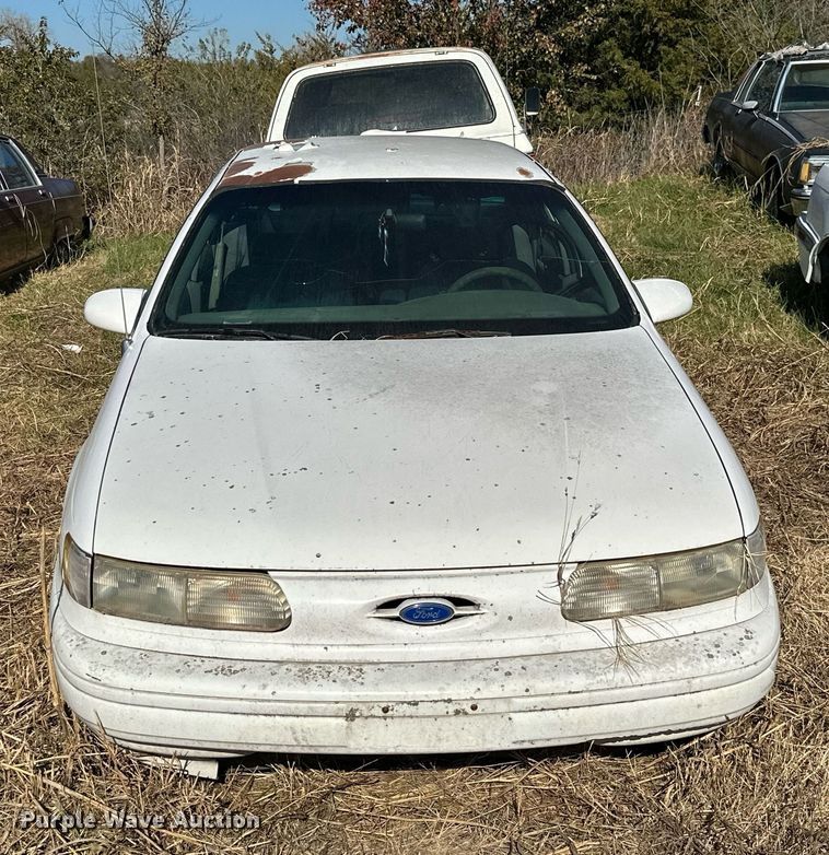 image for item KT9116 1994 Ford Taurus