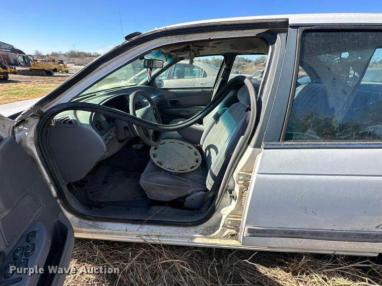 image for item KT9116 1994 Ford Taurus