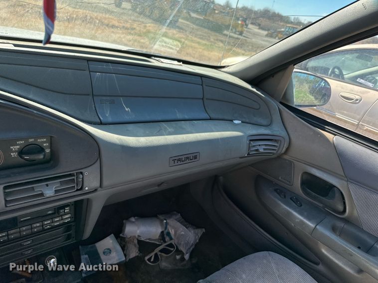 image for item KT9116 1994 Ford Taurus