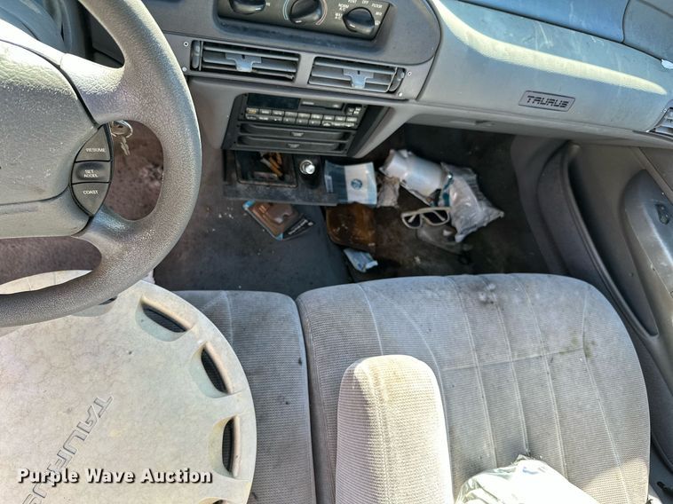 image for item KT9116 1994 Ford Taurus