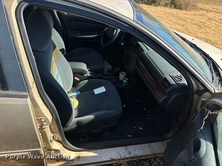 image for item KT9117 2001 Dodge Stratus