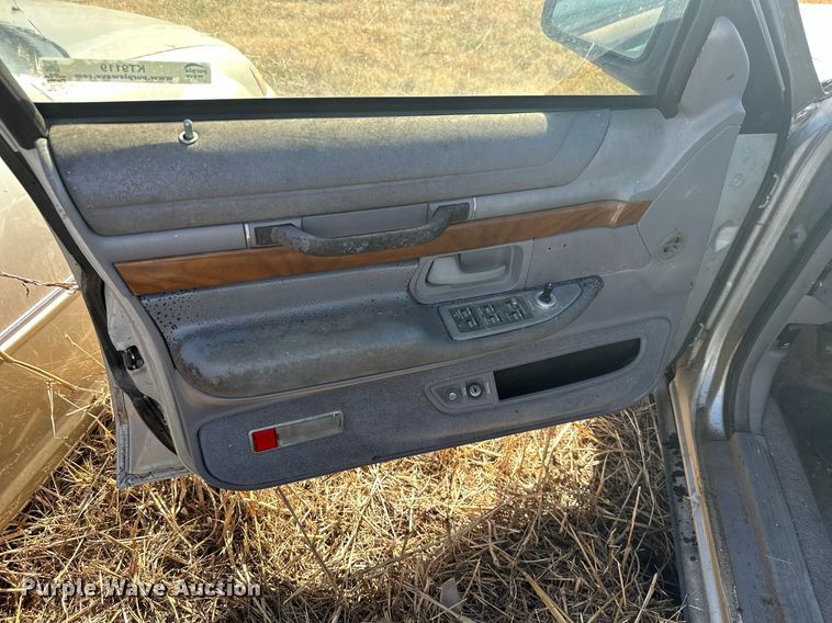 image for item KT9119 1993 Mercury Grand Marquis LS