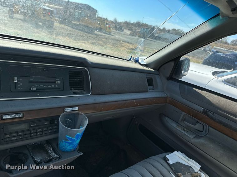 image for item KT9119 1993 Mercury Grand Marquis LS