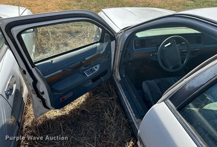 image for item KT9120 1994 Mercury Grand Marquis LS