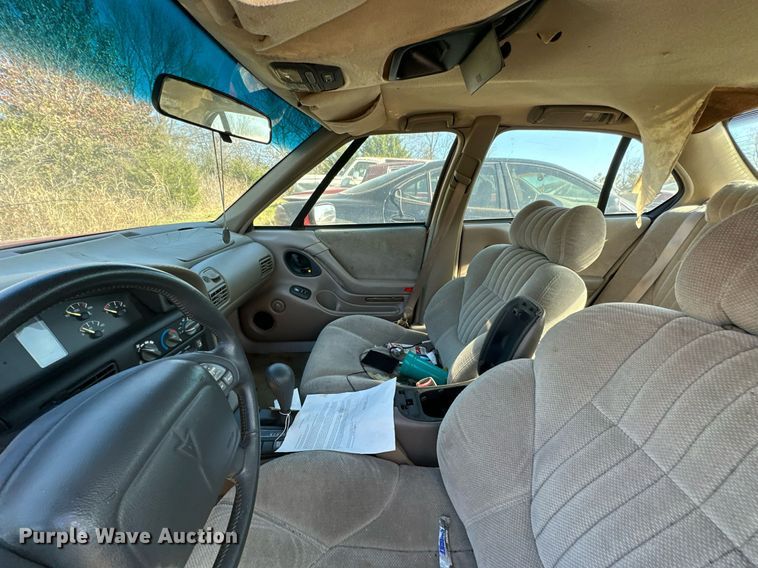 image for item KT9121 1997 Pontiac Bonneville