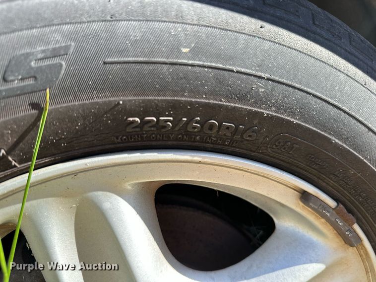 image for item KT9121 1997 Pontiac Bonneville