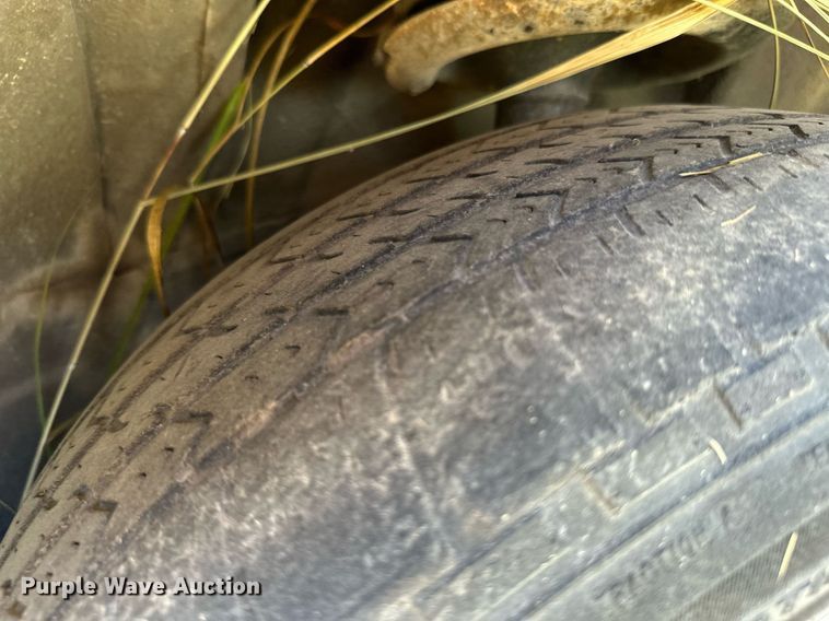 image for item KT9121 1997 Pontiac Bonneville