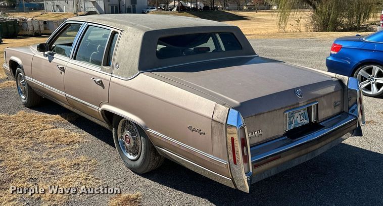 image for item KT9126 1991 Cadillac Brougham