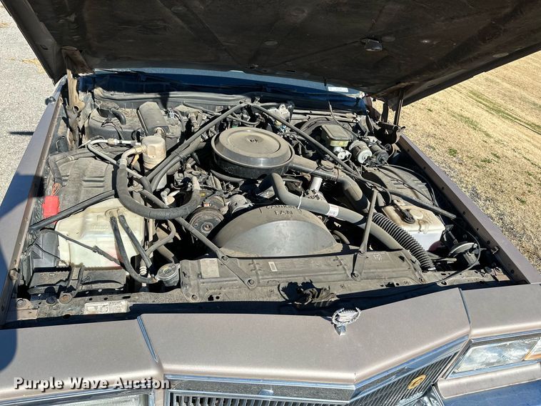 image for item KT9126 1991 Cadillac Brougham
