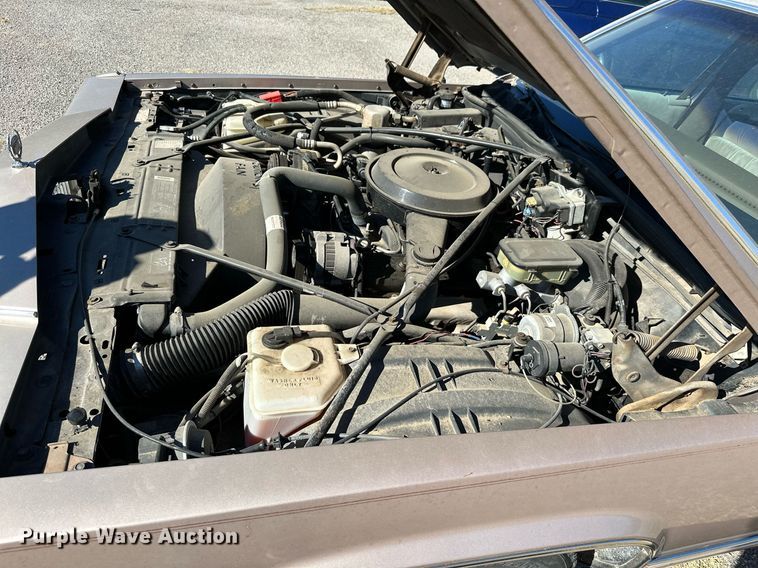 image for item KT9126 1991 Cadillac Brougham