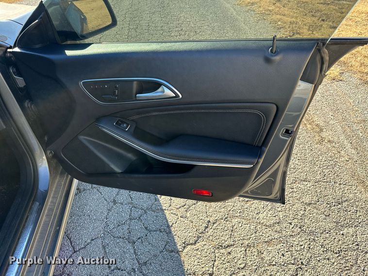 image for item KT9128 2014 Mercedes Benz CLA 250