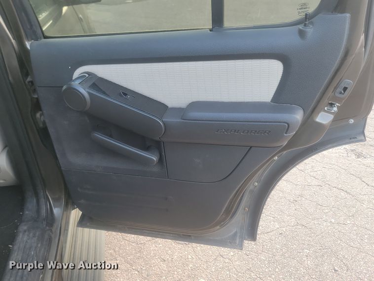 image for item KU9059 2008 Ford Explorer  SUV