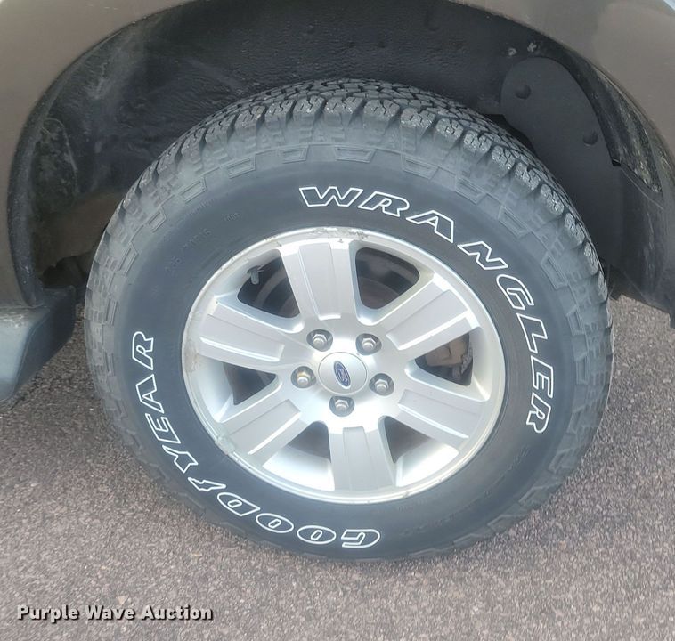 image for item KU9059 2008 Ford Explorer  SUV