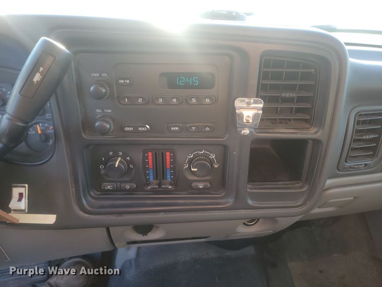 image for item KU9060 2003 Chevrolet Tahoe  SUV