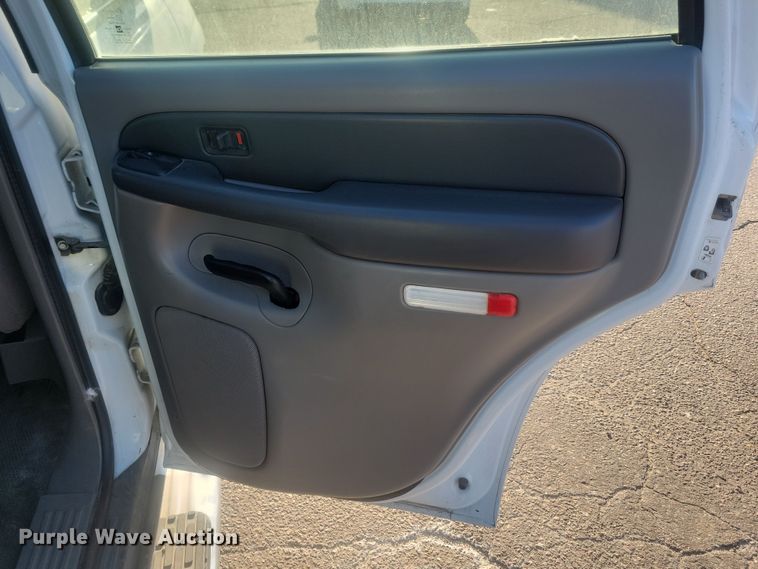 image for item KU9060 2003 Chevrolet Tahoe  SUV