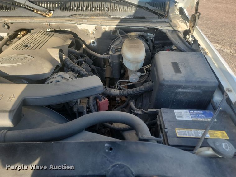 image for item KU9060 2003 Chevrolet Tahoe  SUV