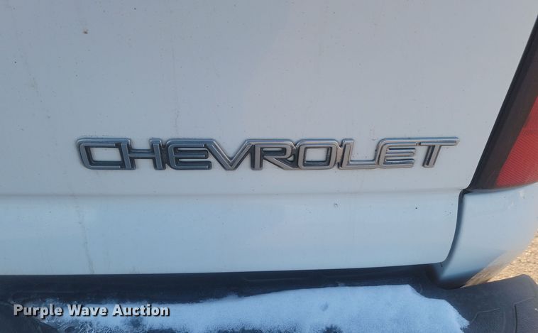 image for item KU9060 2003 Chevrolet Tahoe  SUV