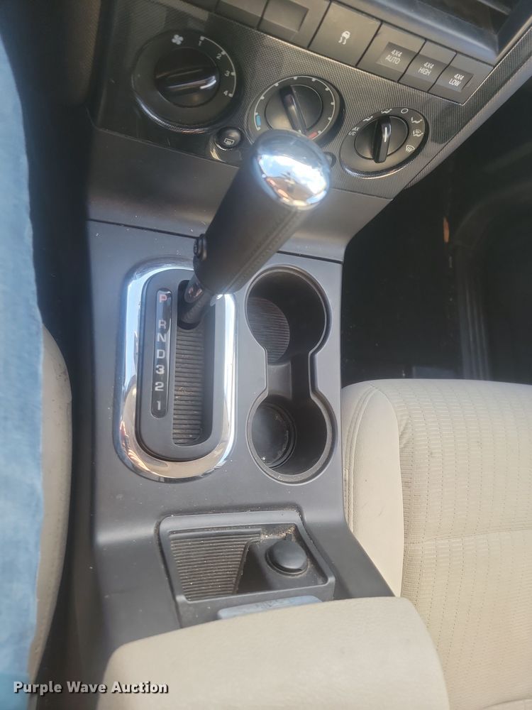 image for item KU9061 2008 Ford Explorer  SUV