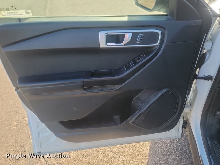 image for item KU9063 2020 Ford Explorer Police Interceptor  SUV