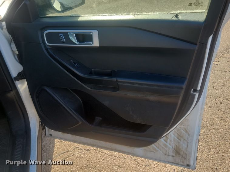 image for item KU9063 2020 Ford Explorer Police Interceptor  SUV