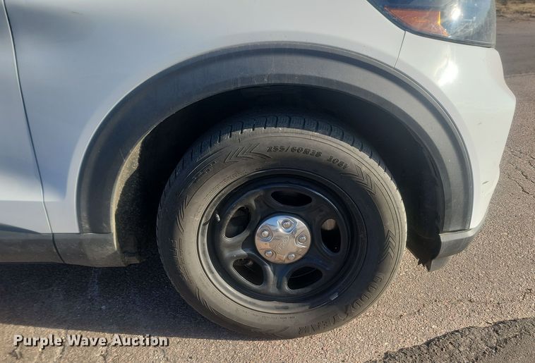 image for item KU9063 2020 Ford Explorer Police Interceptor  SUV