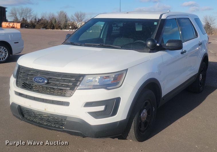 image for item KU9064 2017 Ford Explorer Police Interceptor  SUV
