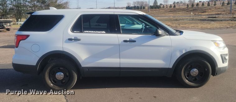 image for item KU9064 2017 Ford Explorer Police Interceptor  SUV
