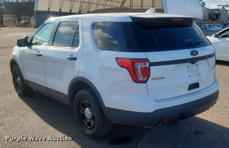 image for item KU9064 2017 Ford Explorer Police Interceptor  SUV