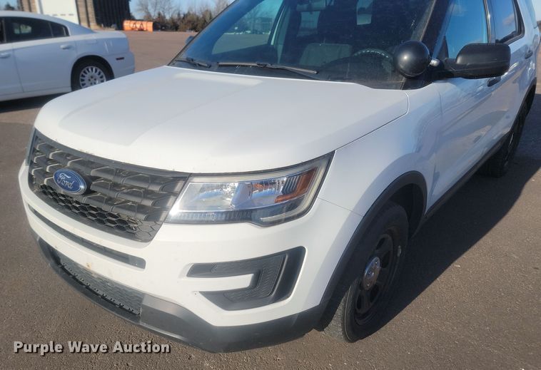 image for item KU9064 2017 Ford Explorer Police Interceptor  SUV