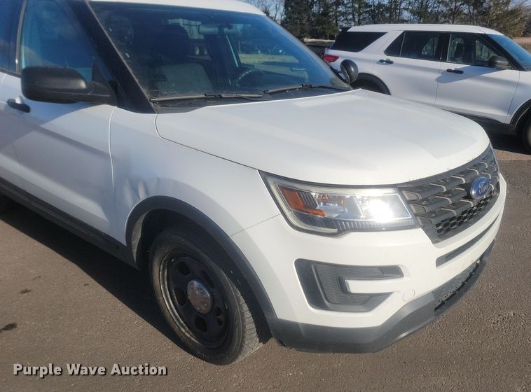 image for item KU9064 2017 Ford Explorer Police Interceptor  SUV