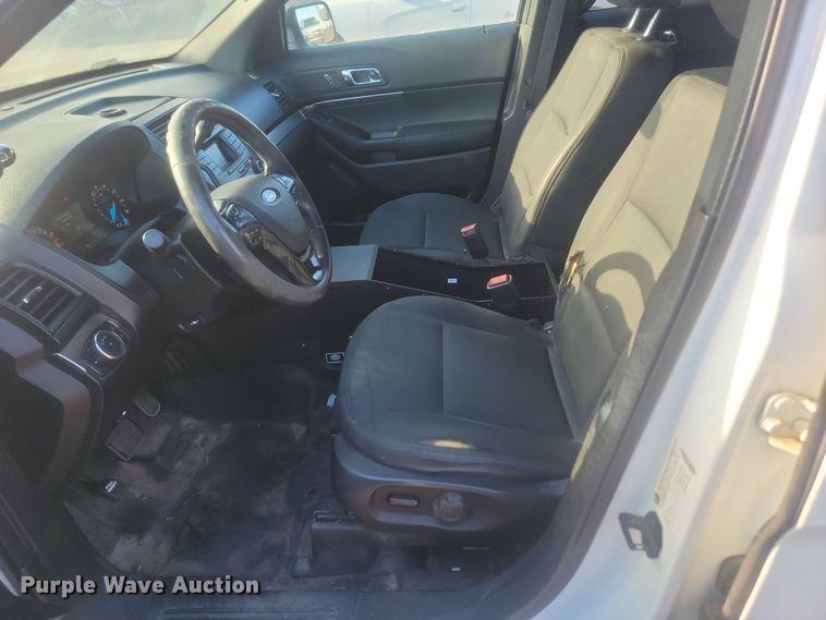 image for item KU9064 2017 Ford Explorer Police Interceptor  SUV